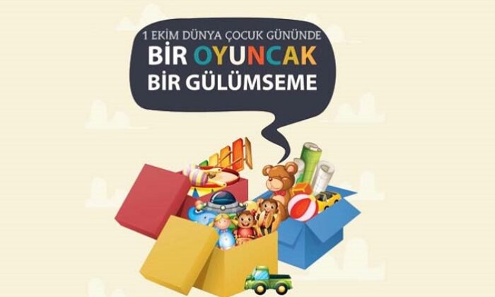 BİR OYUNCAK BİR GÜLÜMSEME