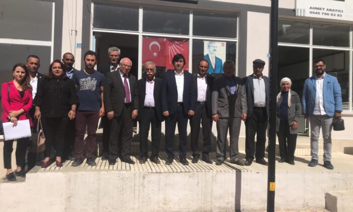 CHP İLÇELERDE SORUNLARI DİNLİYOR