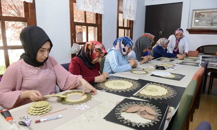 KADIN KÜLTÜR MERKEZİNE YOĞUN İLGİ
