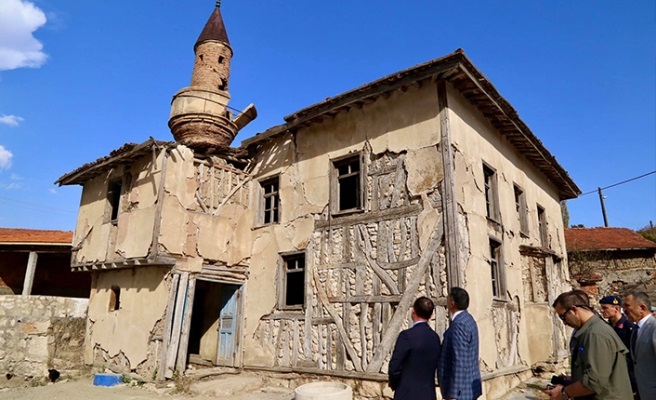 TARİHİ CAMİ RESTORE EDİLECEK