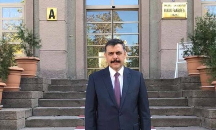 VALİ ÇİFTÇİ TEKRAR ÖĞRENCİ OLDU
