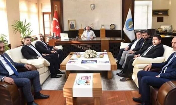 MHP’DEN BAŞKAN AŞGIN’A ZİYARET