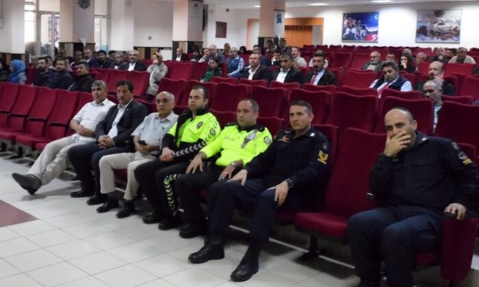 TAŞIMALI EĞİTİM SEMİNERİ DÜZENLENDİ