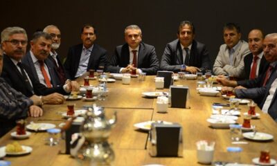 BELEDİYE MUHTARLAR GÜNÜNÜ KUTLADI