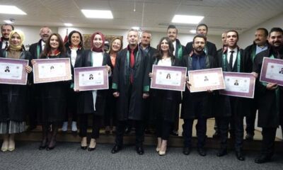 7 AVUKAT CÜBBE GİYDİ YEMİN ETTİ