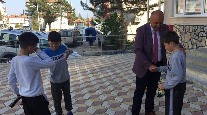 ÇOCUKLAR BAŞKAN’A İSTEKLERİNİ İLETTİ