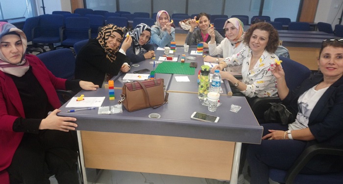 ANAOKULU ÖĞRETMENLERİNE LEGO EĞİTİMİ