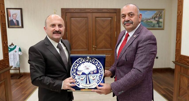 AMASYA VALİSİNE TEŞEKKÜR ETTİ