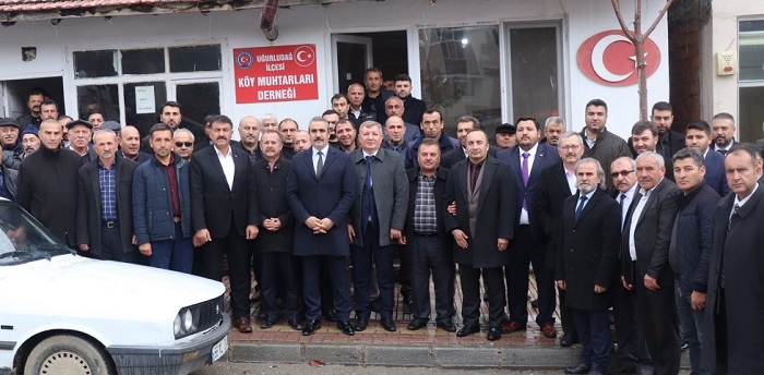 KÖY MUHTARLARI İLE BİR ARAYA GELDİLER