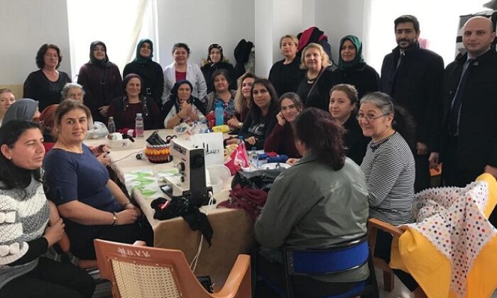 PROTOKOL EŞLERİNDEN NEZAKET ZİYARETİ