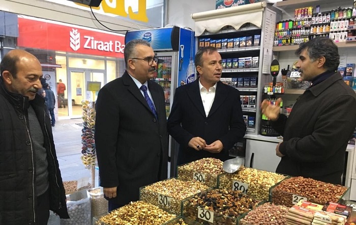VATANDAŞLARIN DERTLERİNİ DİNLEDİLER