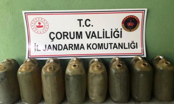 JANDARMA’DAN KAÇAK AKARYAKIT BASKINI