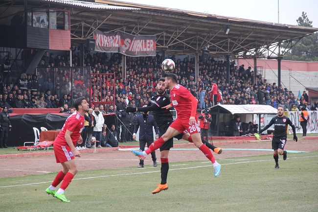 YENİ ÇORUMSPOR’A AĞIR CEZA GELDİ