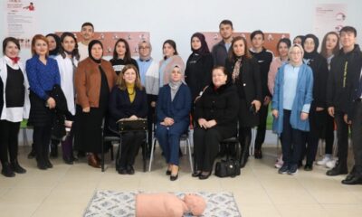 AZİME ÇİFTÇİ’YE ÖĞRENCİLERDEN YAKIN İLGİ