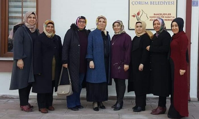 AK KADINLARDAN GÖNÜL ZİYARETLERİ