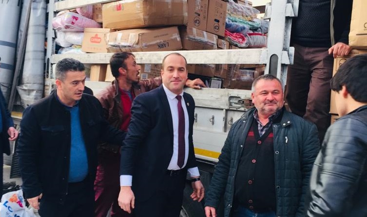 GÜLABİBEY MAHALLESİNDEN YARDIM KAMPANYASI