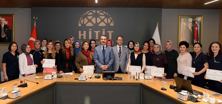 EBE VE HEMŞİRELERE DOĞUM KOÇLUĞU EĞİTİMİ