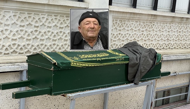 TABUTUNDA CEKETİYLE UĞURLANDI