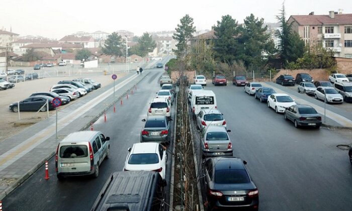 KARAKEÇİLİ YOLUNDA DEV ADIM