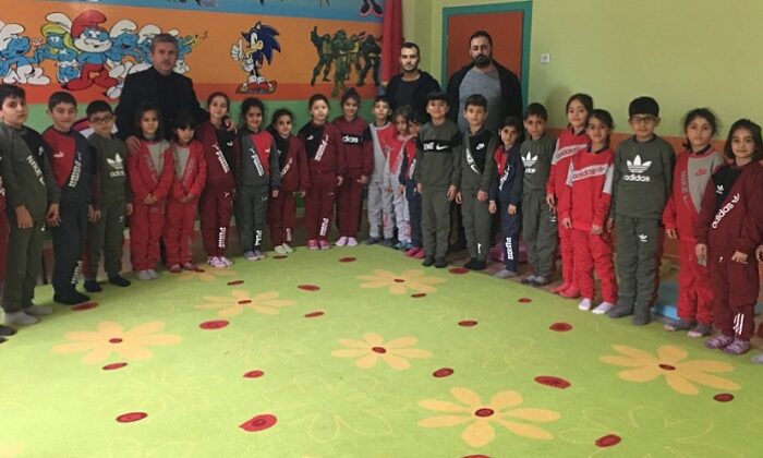 EŞOFMANSIZ ÖĞRENCİ KALMASIN PROJESİ