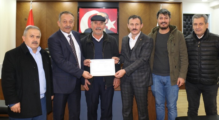 SÜT İŞLETMELERİ UYUM SÜRESİ UZATILDI