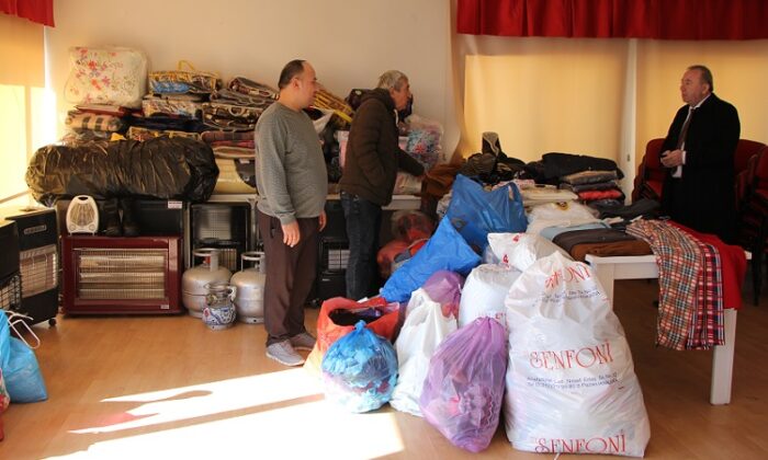 BELEDİYENİN KAMPANYASINA DESTEK OLDULAR