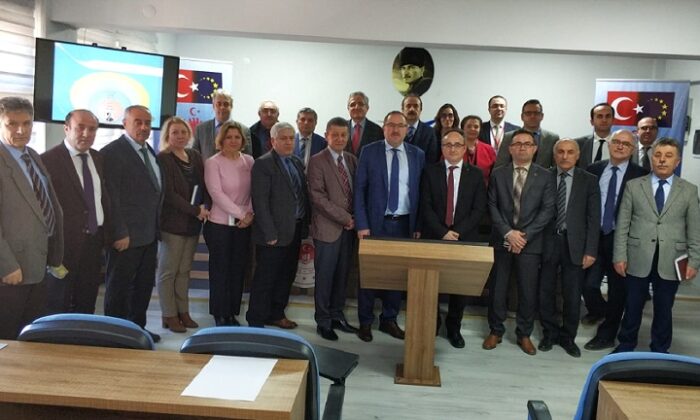 DÜŞÜNCEYİ DOĞRU YÖNETMEK SEMİNERİ
