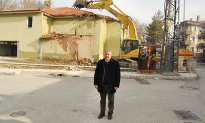 ESKİ BİLSEM BİNASI YIKILDI