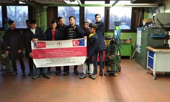 AVRUPA’DA İNOVATİF STAJ EĞİTİMİ