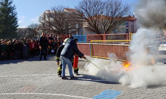 İSMAİL KAKAÇ İLKOKULUNDA TATBİKAT