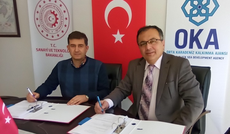 İKBALEVLER ANAOKULUNDA İMZA TÖRENİ
