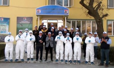 SAĞLIK ÇALIŞANLARINA ALKIŞLI DESTEK