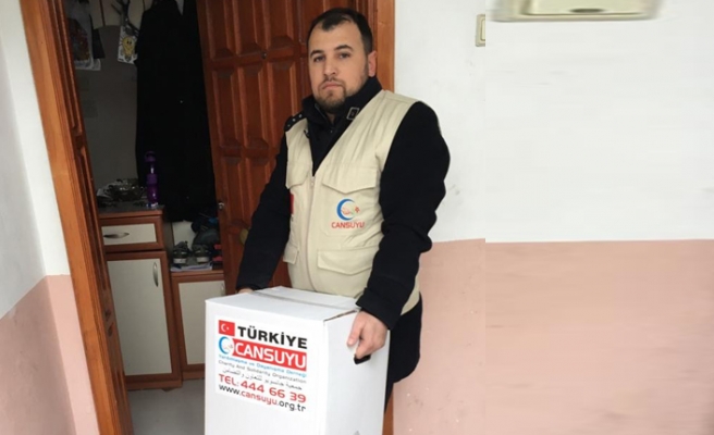CANSUYU 200 AİLEYE YARDIM DAĞITTI