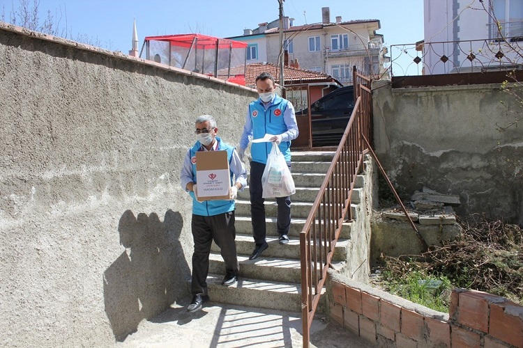 KARDEŞLERİNİ UNUTMA BEKLENEN SENSİN