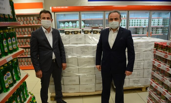GIDA BANKASINA 1 TON PEYNİR BAĞIŞI