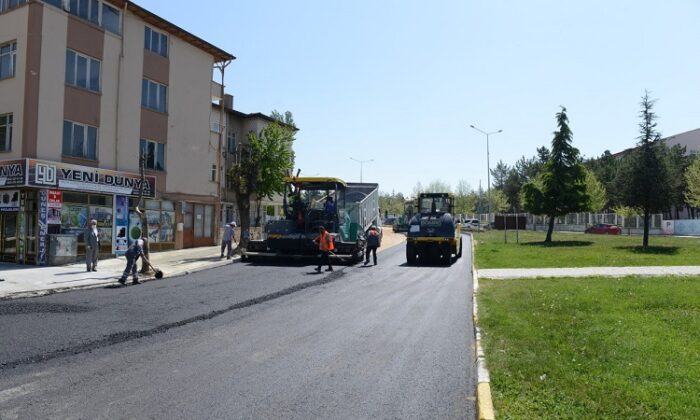 CENGİZ TOPEL’İN ASFALTI YENİLENDİ