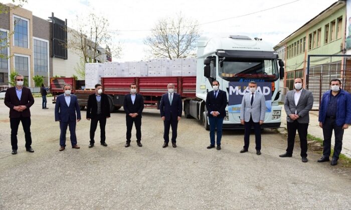 ÇORUM MÜSİAD’TAN 4 TIR YARDIM