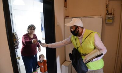 BELEDİYE’NİN MASKE DAĞITIMI DEVAM EDİYOR