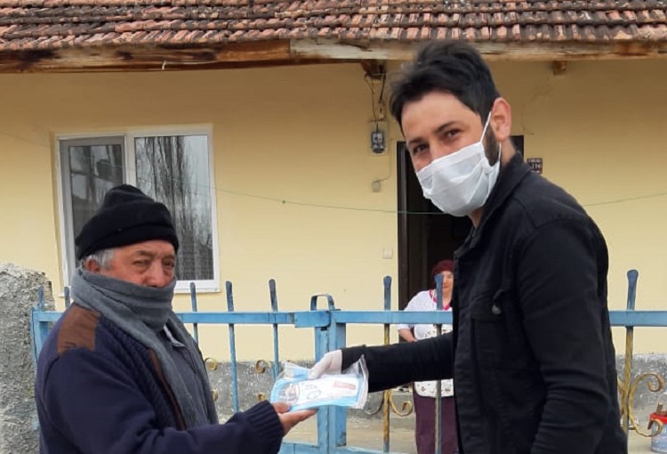 BAŞKAN İSBİR’DEN HER EVE MASKE