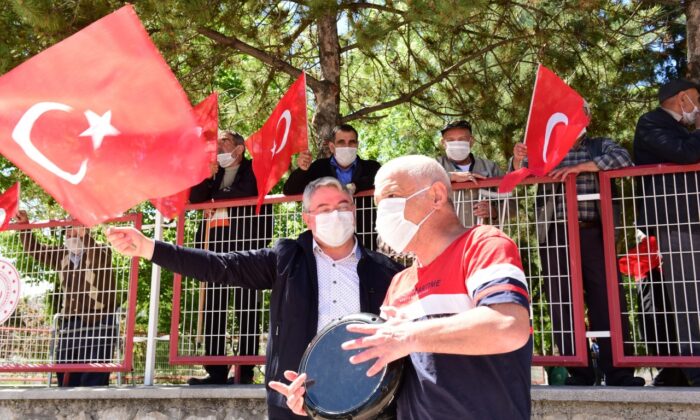BAYRAM COŞKUSU TÜM MAHALLELERDE