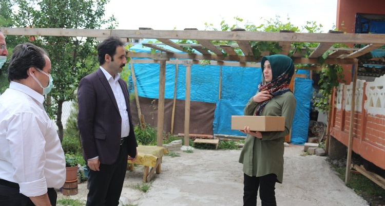 450 ÖĞRENCİYE EĞİTİM SETİ HEDİYESİ