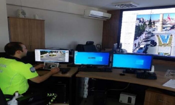 ÇEVREYİ RAHATSIZ EDEN ARAÇLARA CEZA!