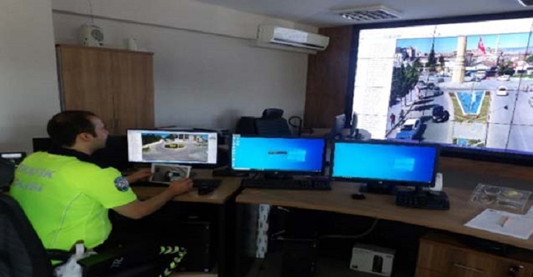 ÇEVREYİ RAHATSIZ EDEN ARAÇLARA CEZA!