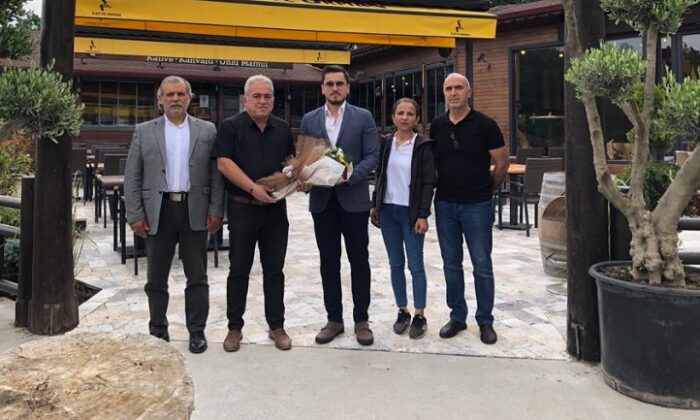 ALTINKAYA’DAN ANLAMLI JEST
