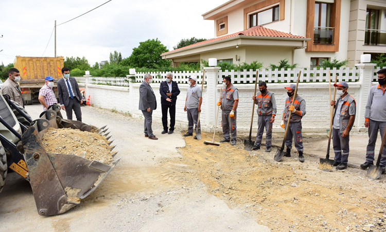 BAĞ YOLLARINDA ONARIM VAR