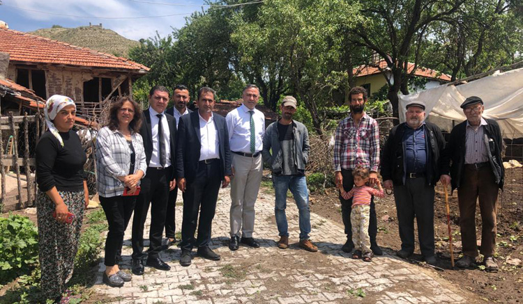 MAĞDUR AİLEYİ ZİYARET ETTİLER