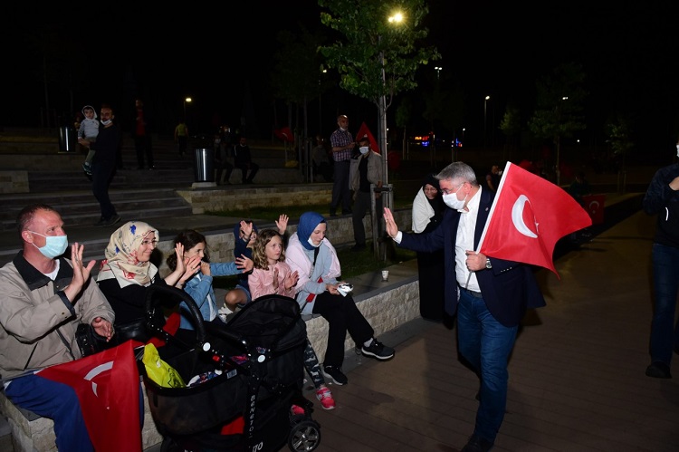 MİLLET BAHÇESİNDE KUTLAMA PROGRAMI