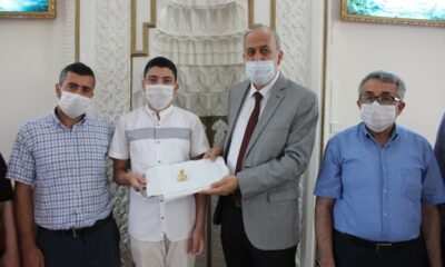 TÜRKİYE BİRİNCİSİ HAFIZ ÖDÜLLENDİRİLDİ