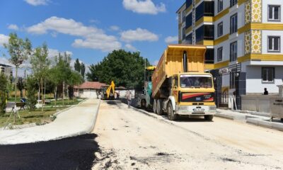 ÇAMDEĞİRMENİ SOKAKLAR ASFALTLANDI