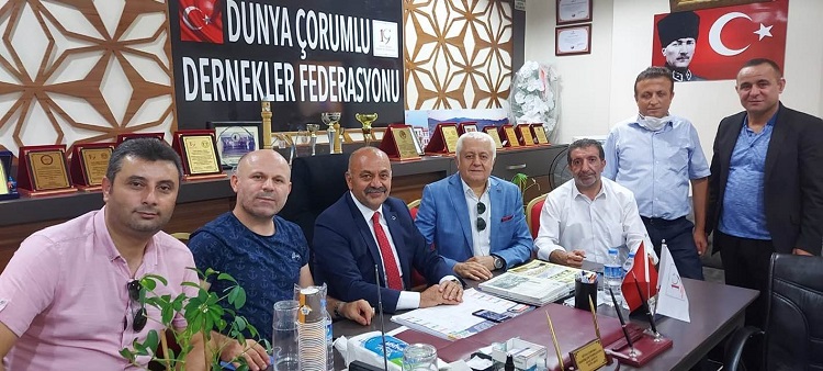 ÇORUMLU FEDERASYONUNU ZİYARET ETTİ